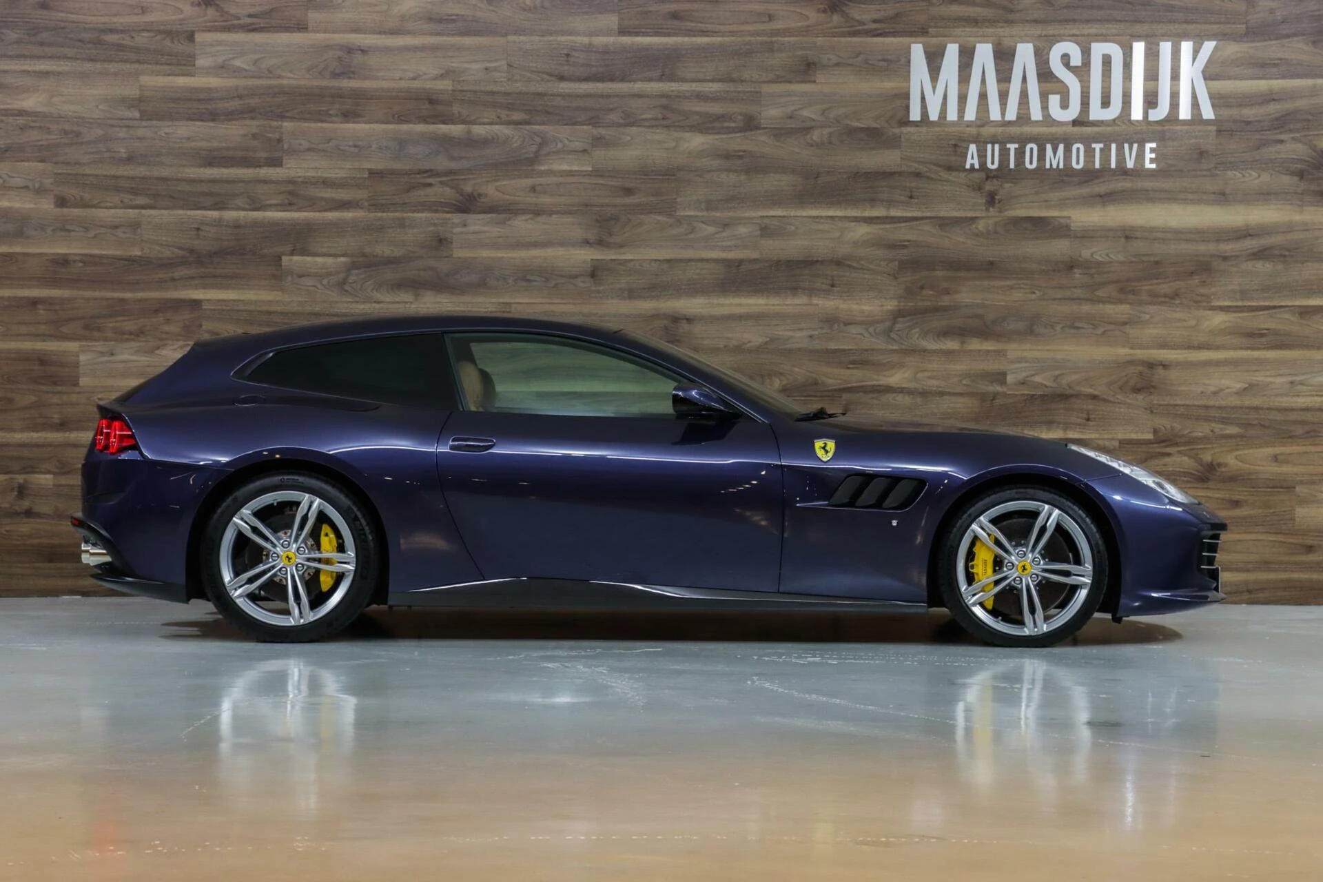 Hoofdafbeelding Ferrari GTC4Lusso