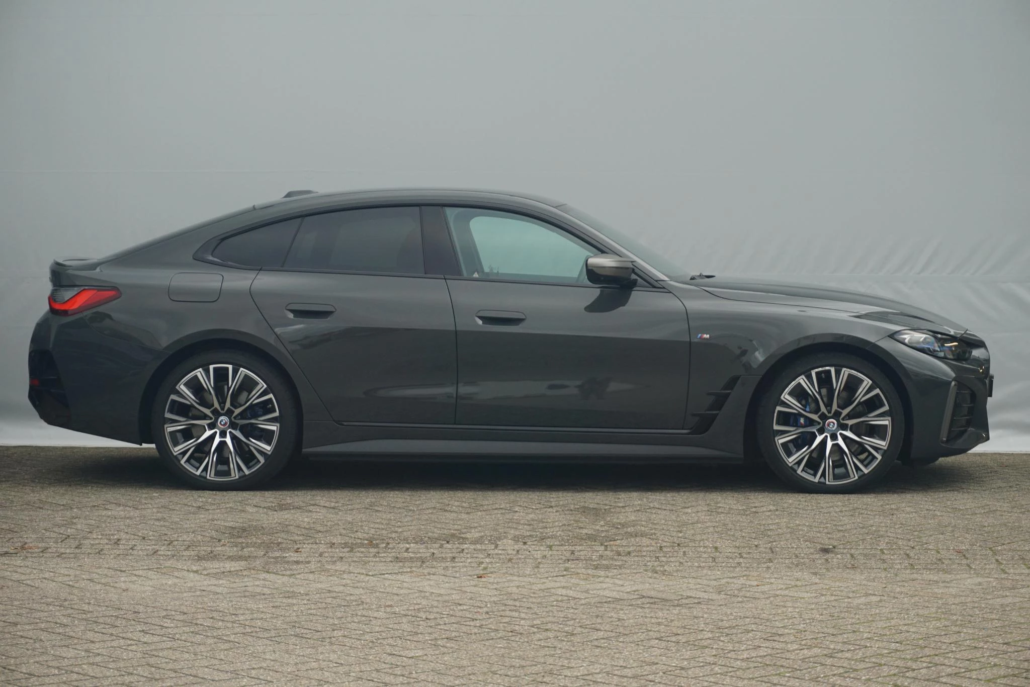 Hoofdafbeelding BMW i4
