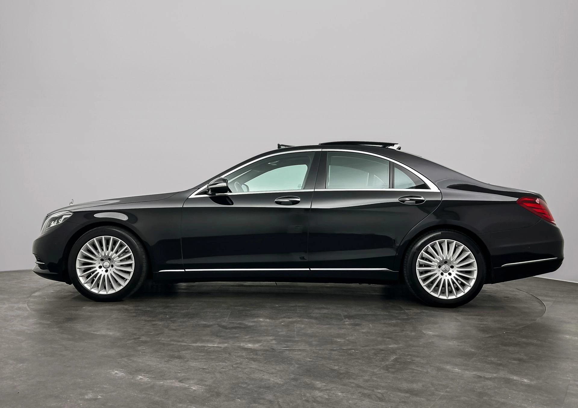 Hoofdafbeelding Mercedes-Benz S-Klasse