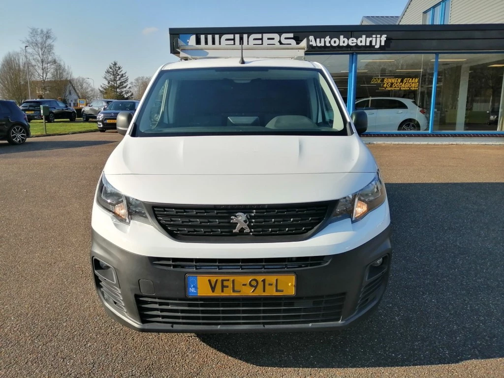 Hoofdafbeelding Peugeot Partner