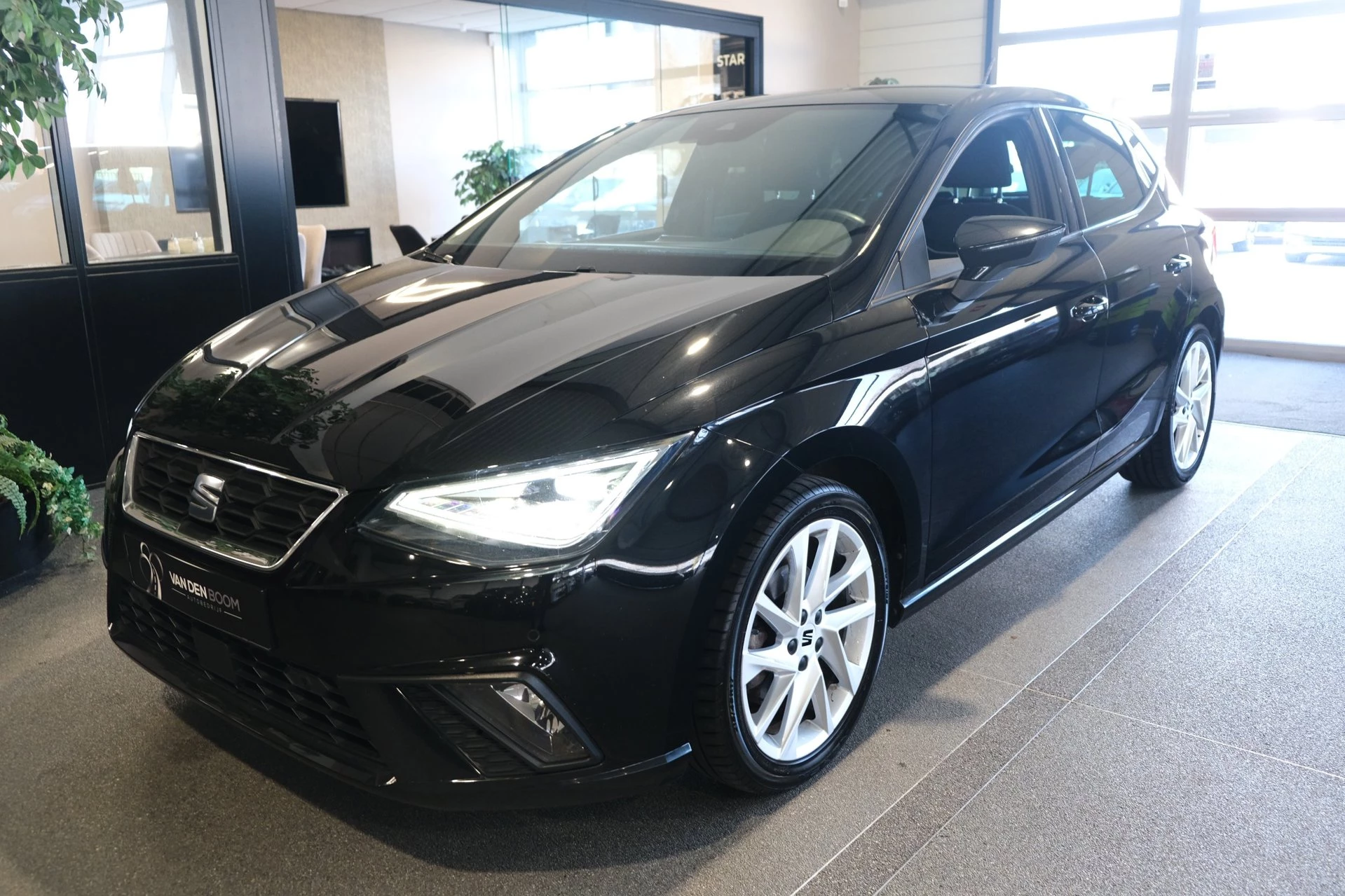 Hoofdafbeelding SEAT Ibiza