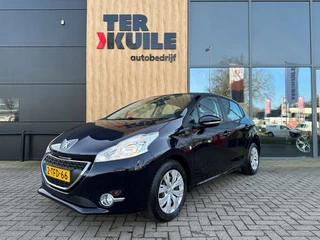 Peugeot 208 1.2 VTI Envy / Nwe. Distrib. / Navi / Clima