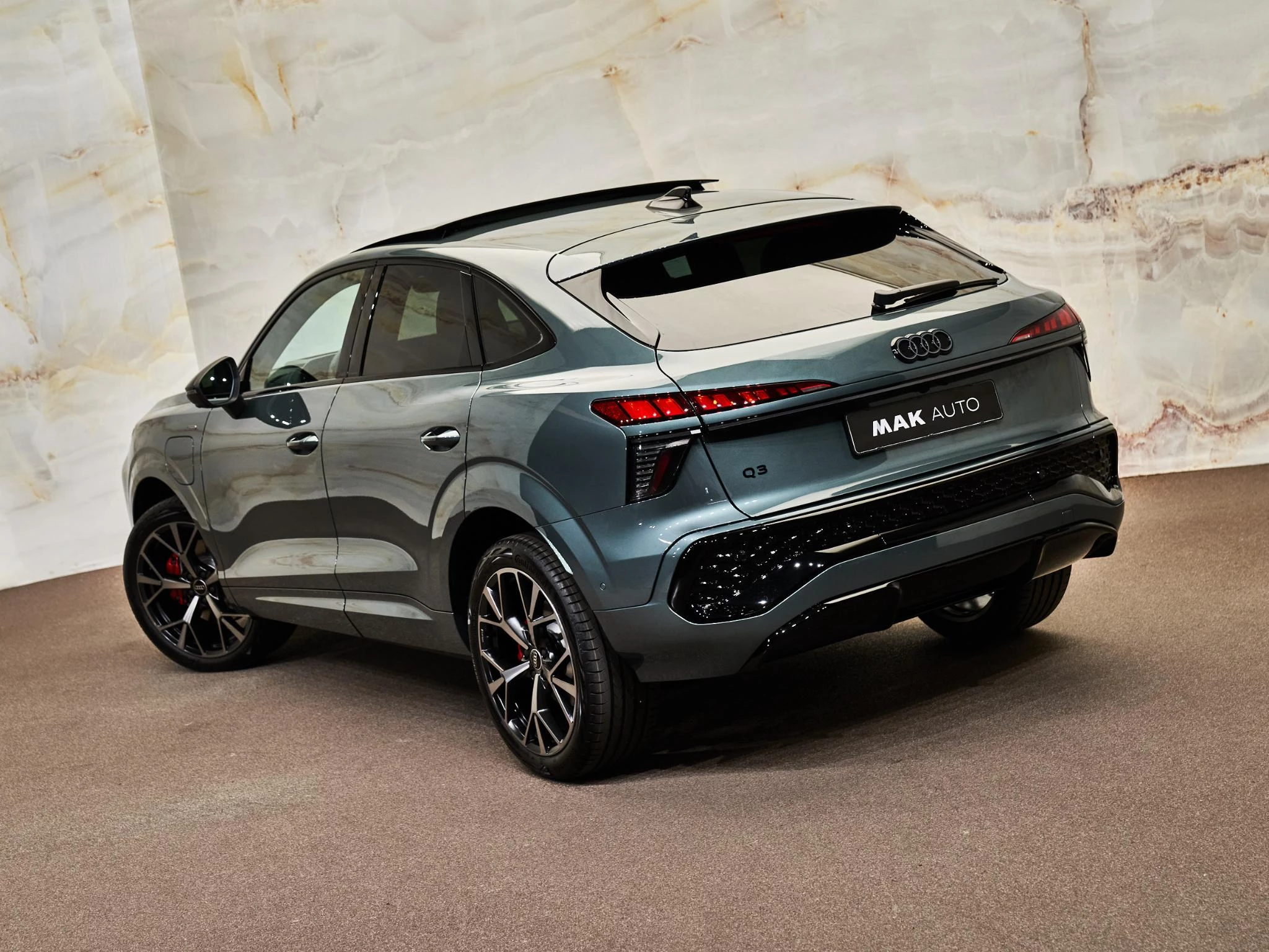 Hoofdafbeelding Audi Q3