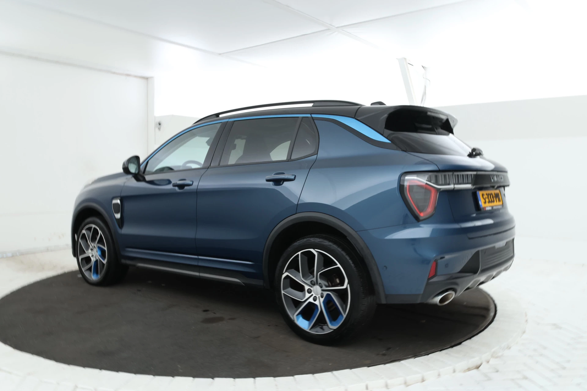 Hoofdafbeelding Lynk & Co 01