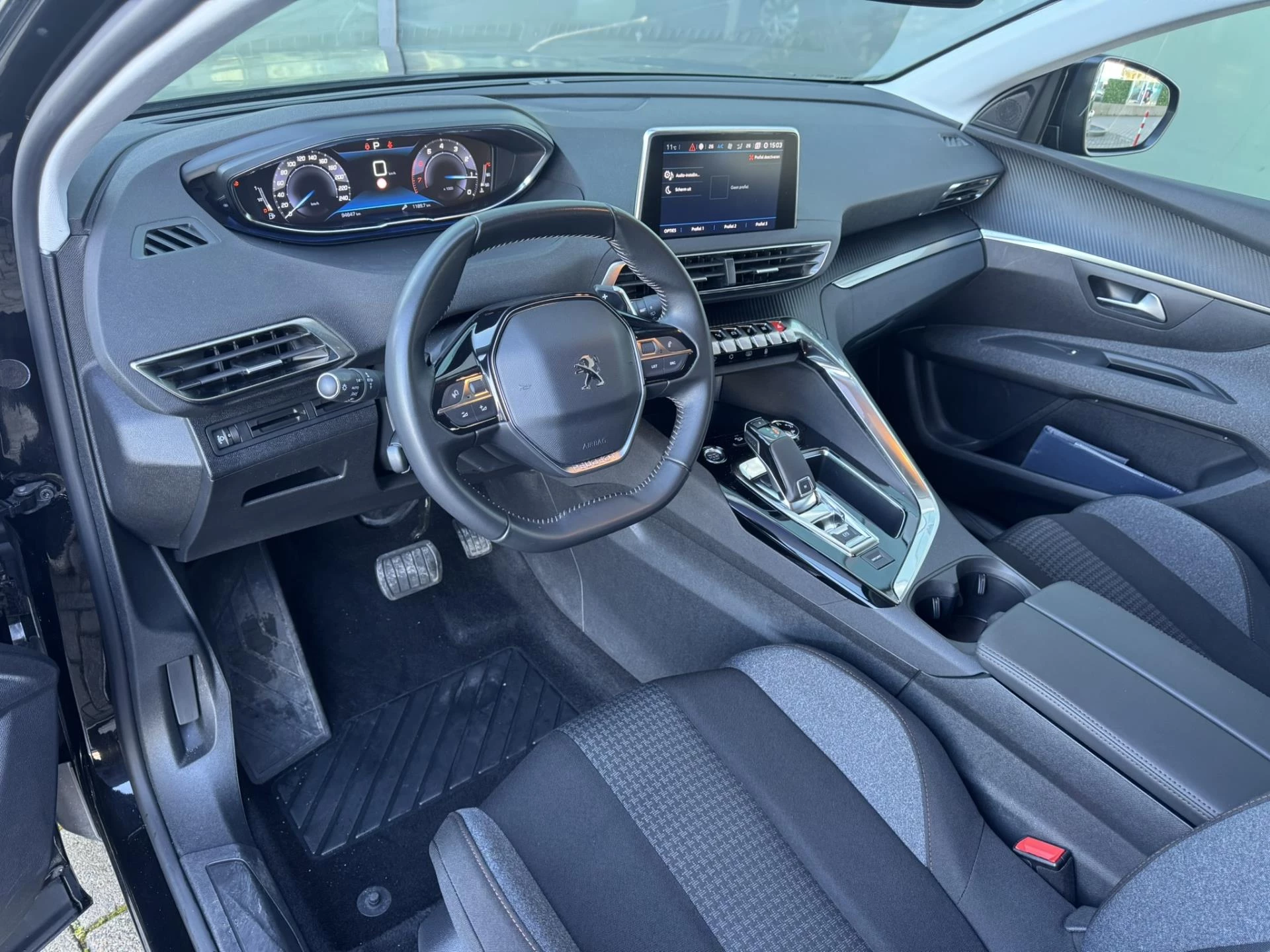 Hoofdafbeelding Peugeot 5008