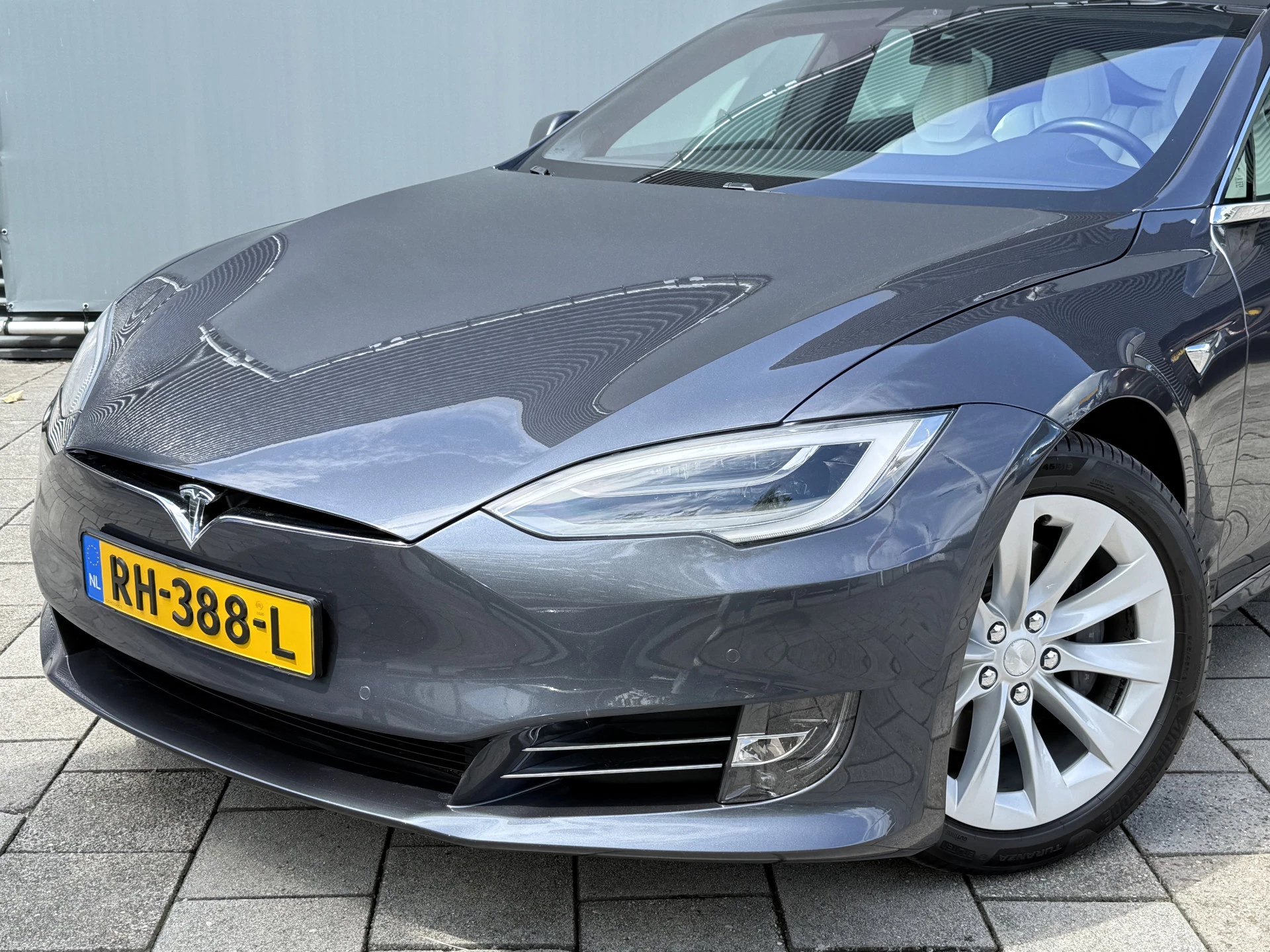 Hoofdafbeelding Tesla Model S