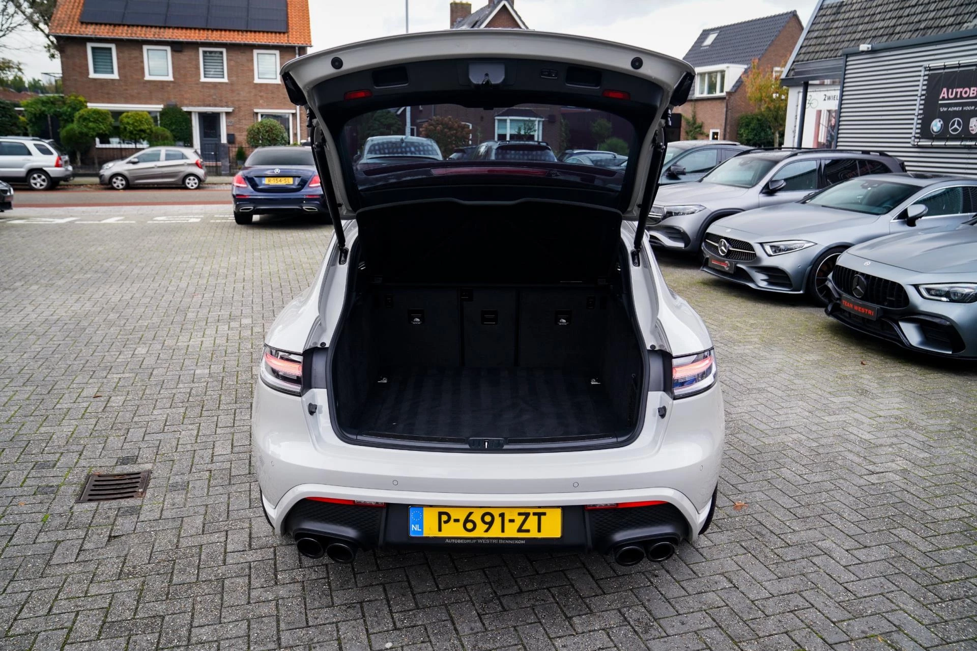 Hoofdafbeelding Porsche Macan