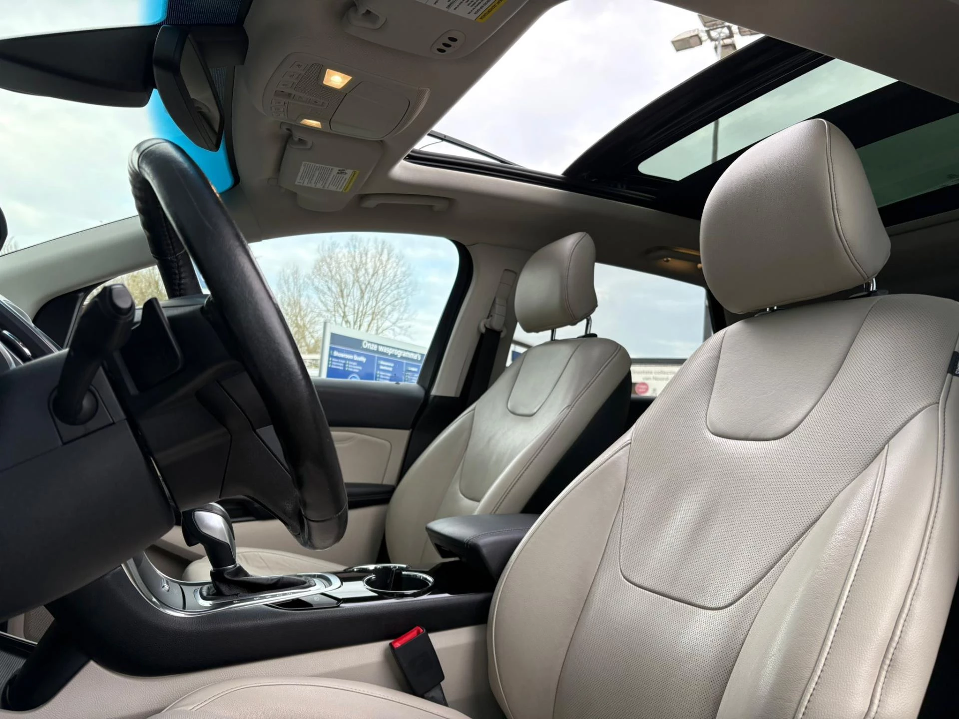 Hoofdafbeelding Ford Edge