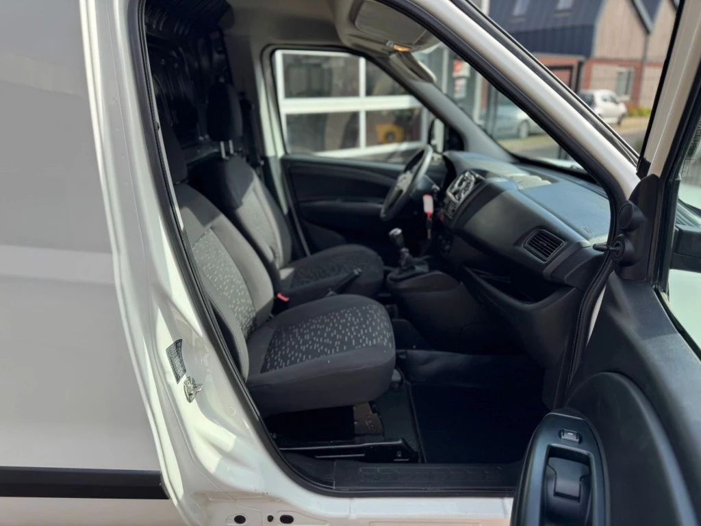 Hoofdafbeelding Opel Combo