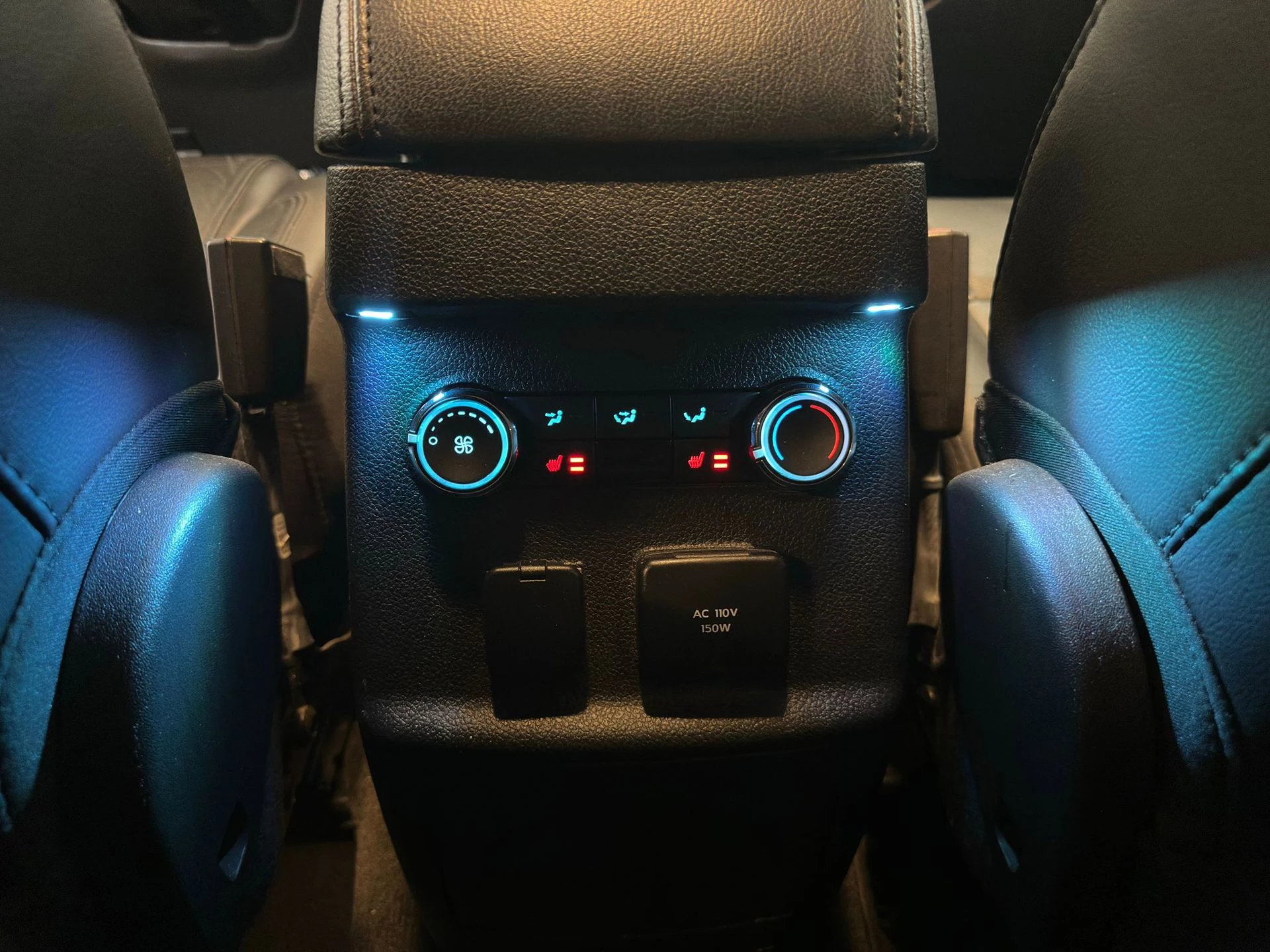 Hoofdafbeelding Ford Explorer