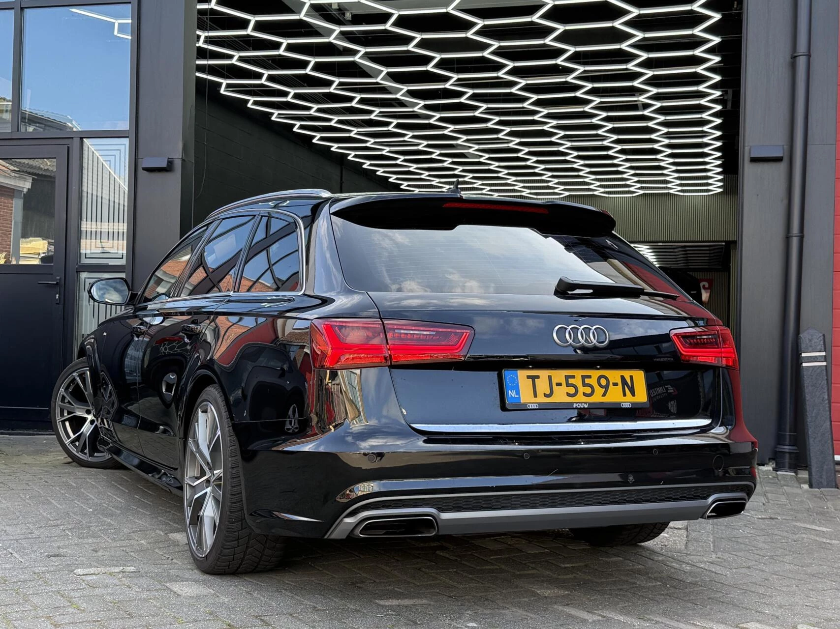 Hoofdafbeelding Audi A6