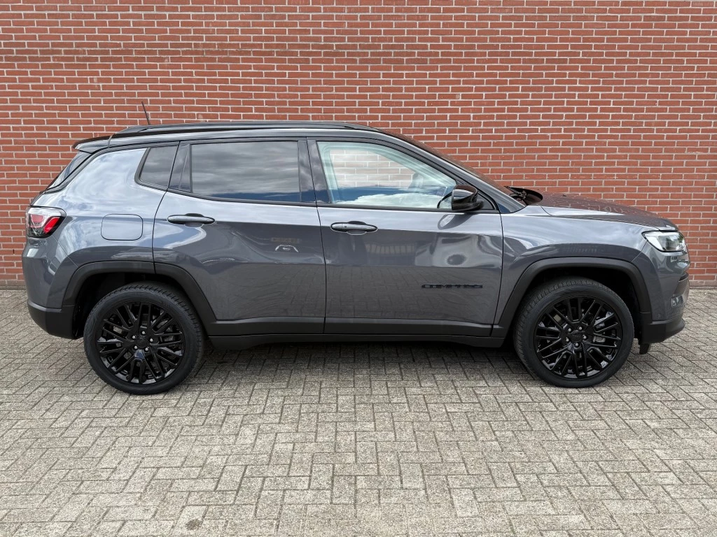 Hoofdafbeelding Jeep Compass