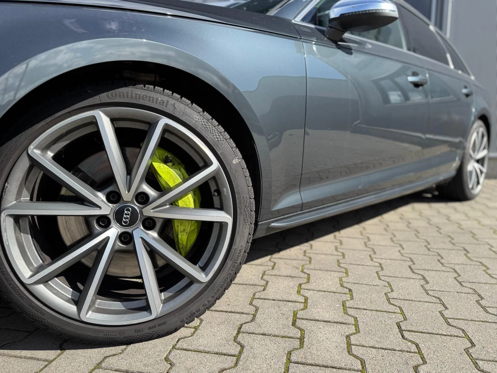 Hoofdafbeelding Audi S4