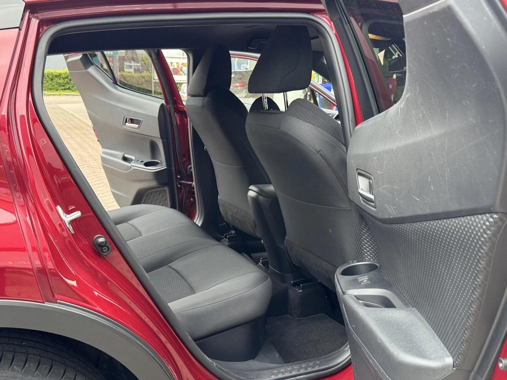 Hoofdafbeelding Toyota C-HR