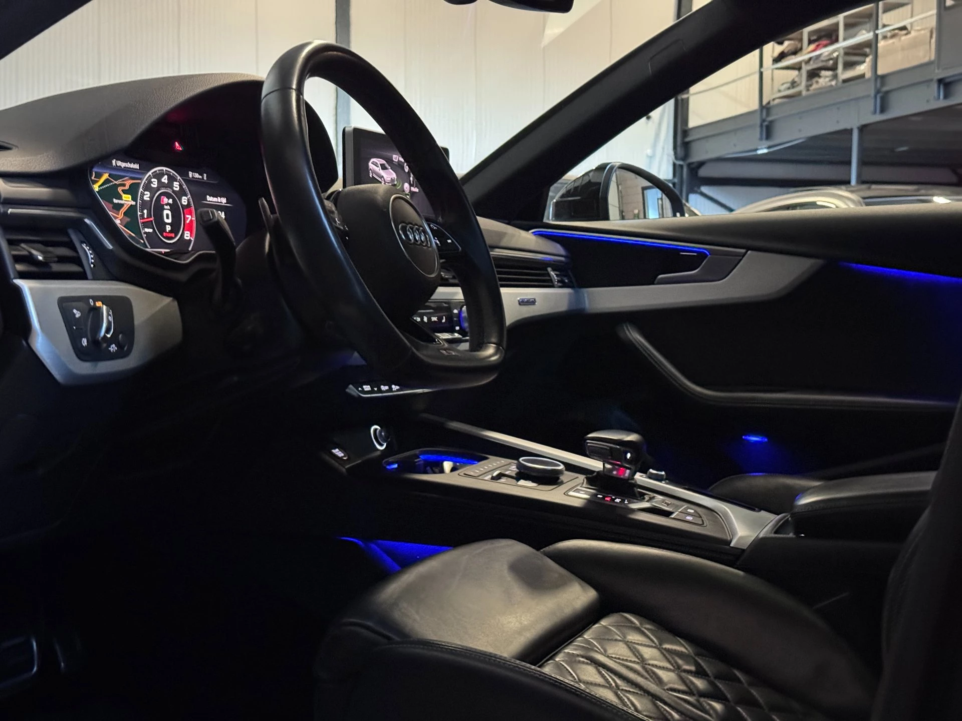 Hoofdafbeelding Audi S4