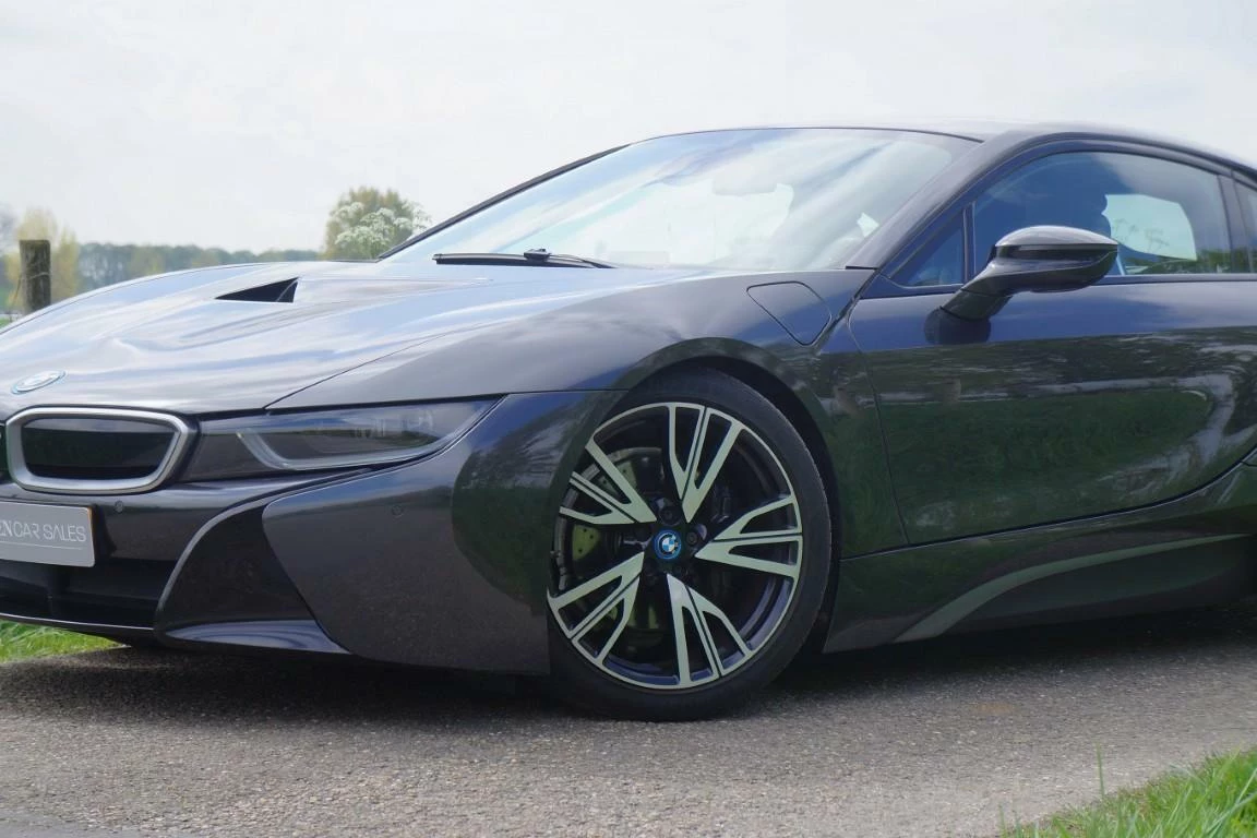Hoofdafbeelding BMW i8
