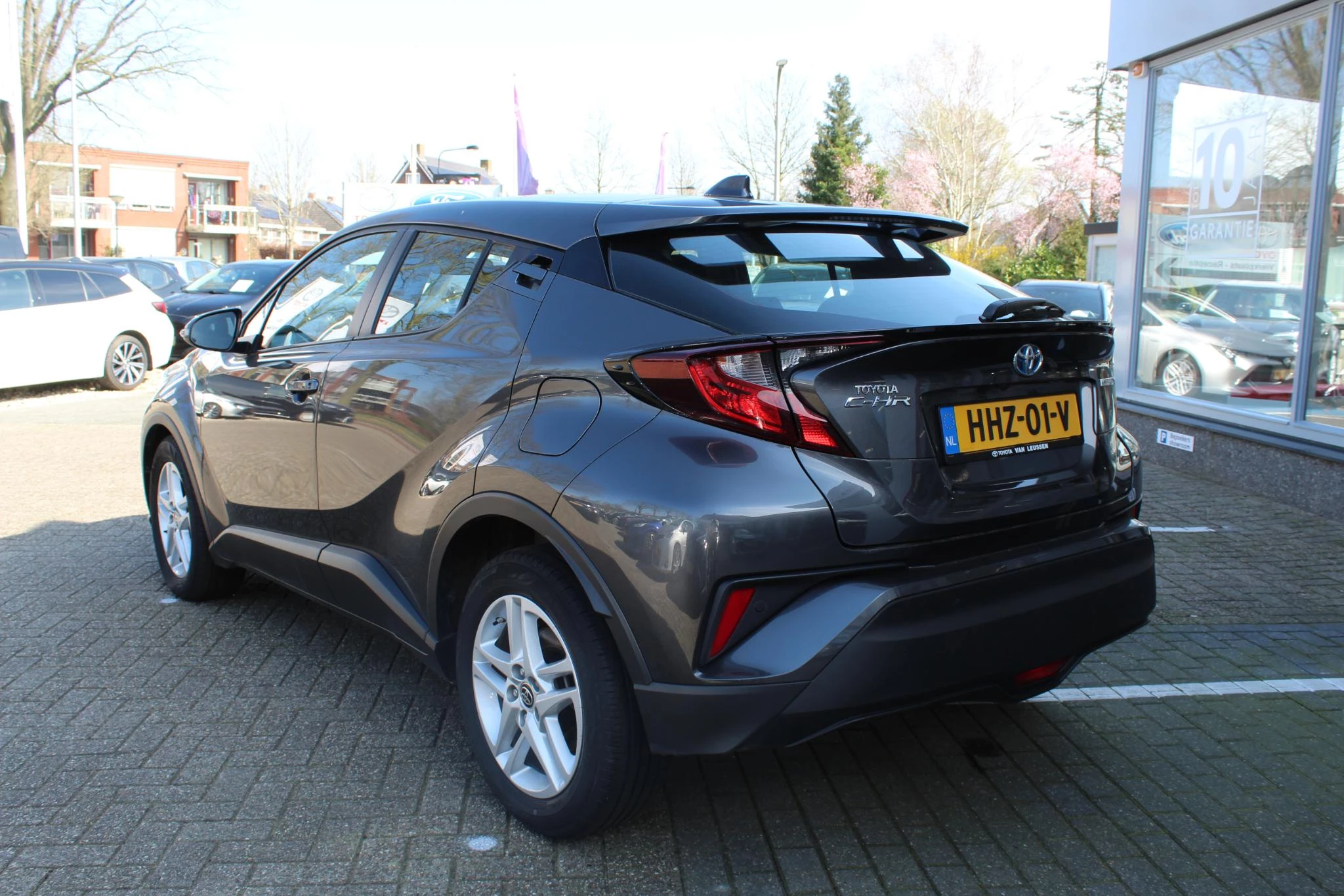 Hoofdafbeelding Toyota C-HR