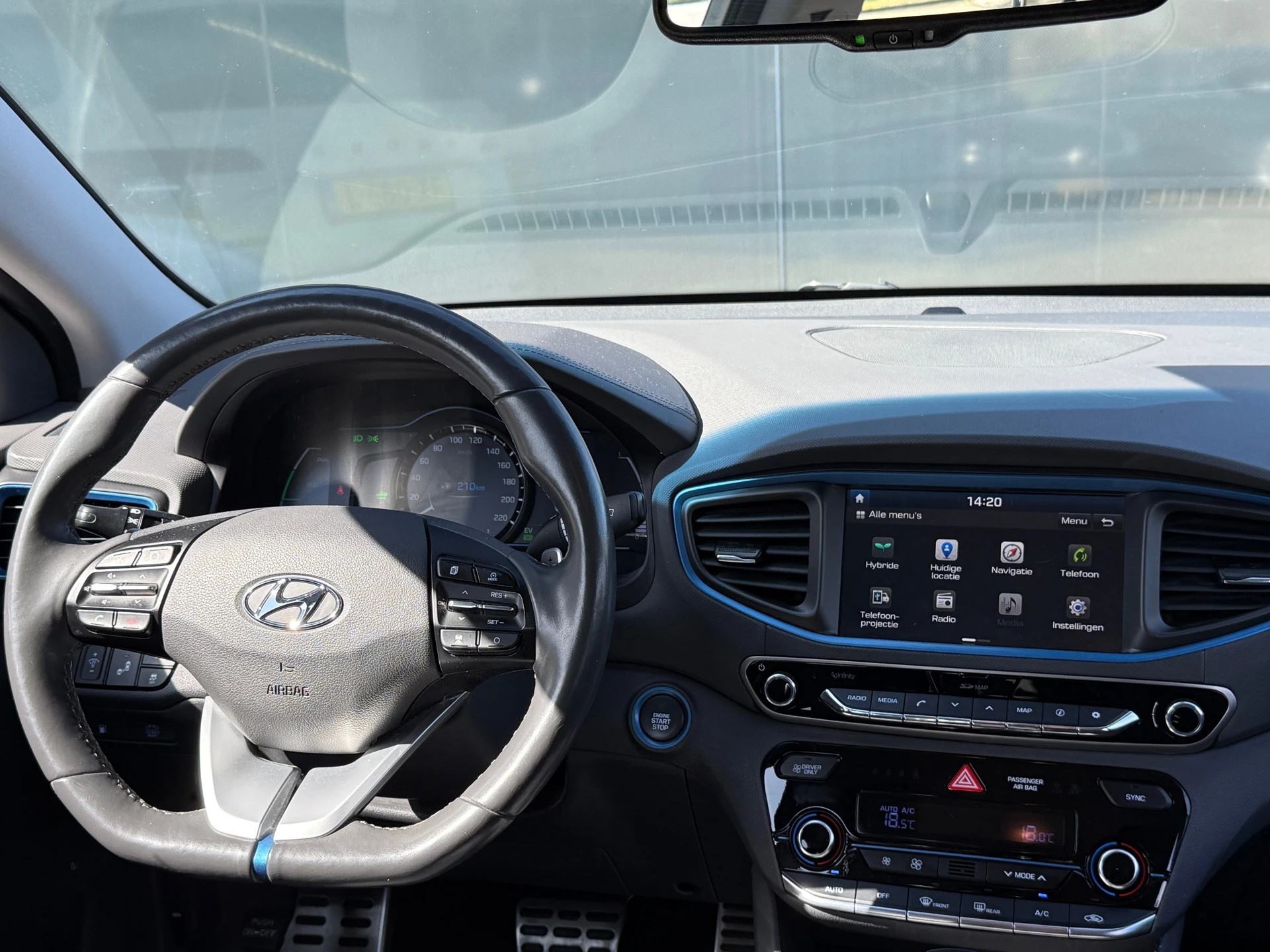 Hoofdafbeelding Hyundai IONIQ