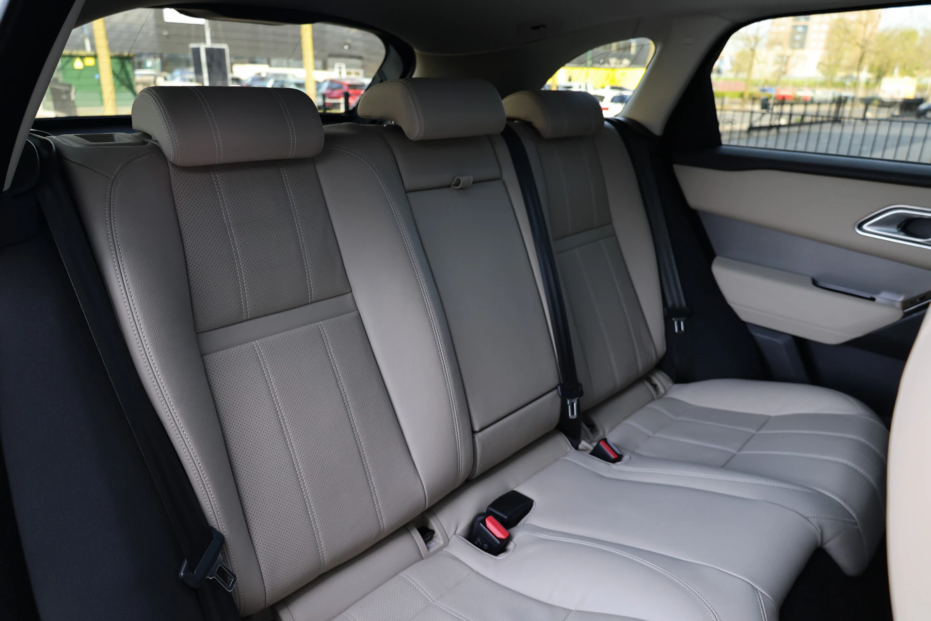 Hoofdafbeelding Land Rover Range Rover Velar