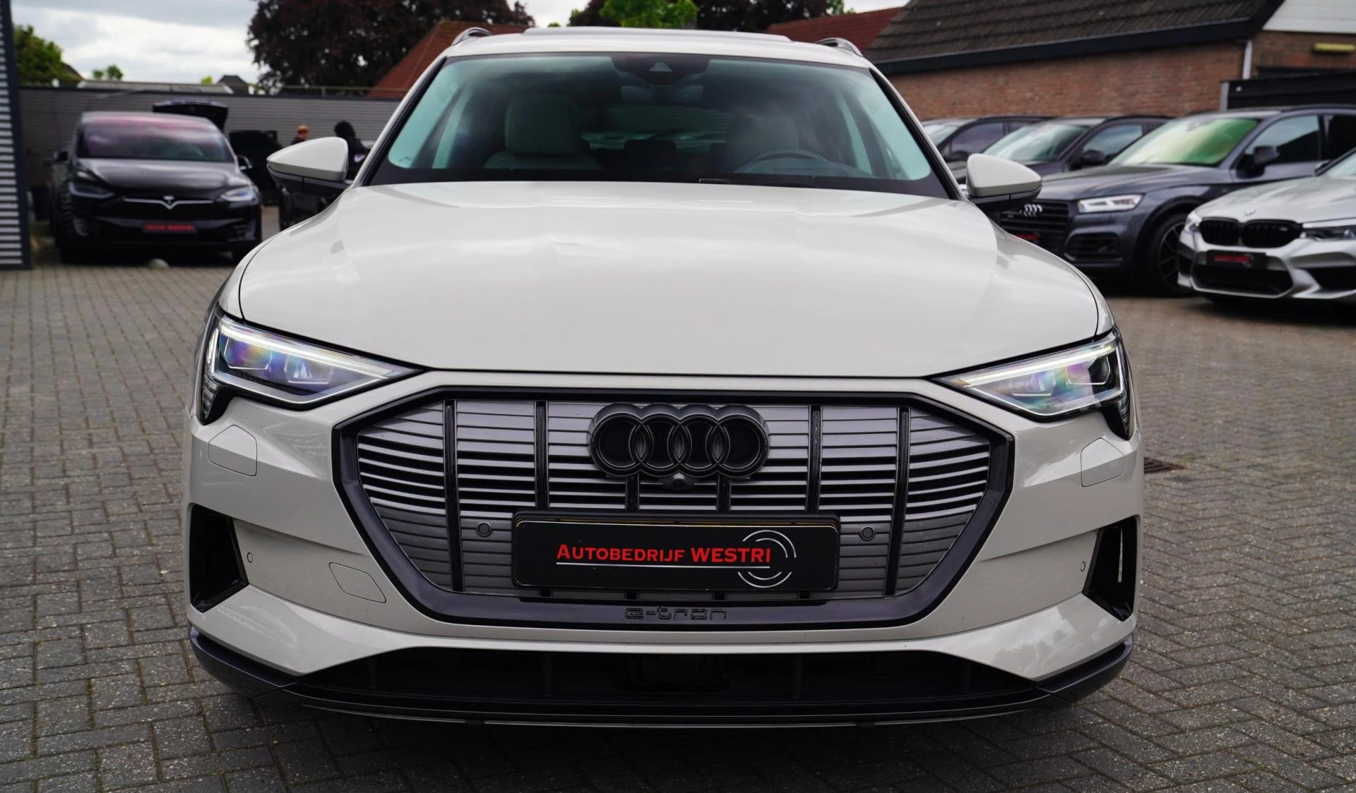 Hoofdafbeelding Audi e-tron
