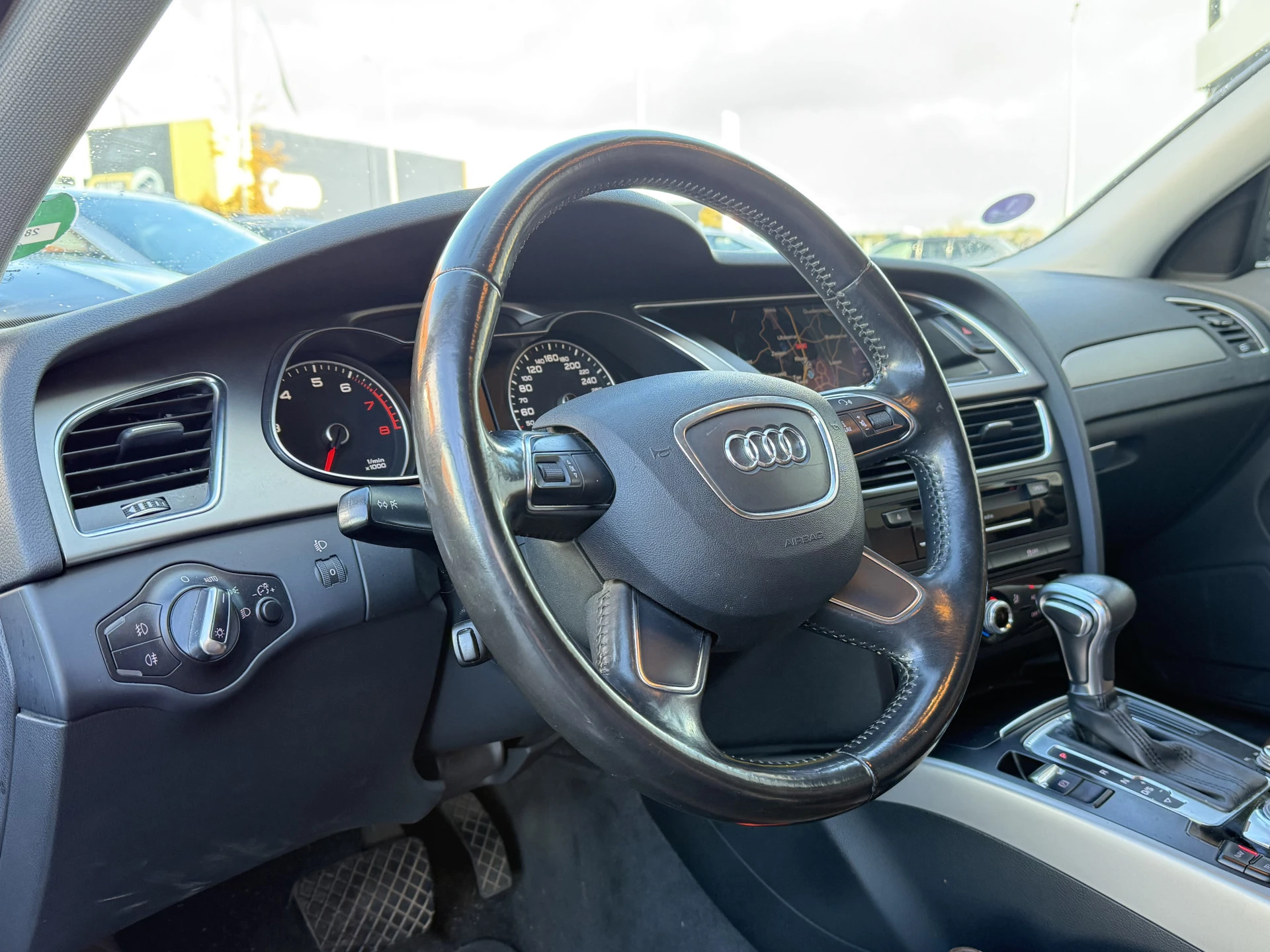 Hoofdafbeelding Audi A4