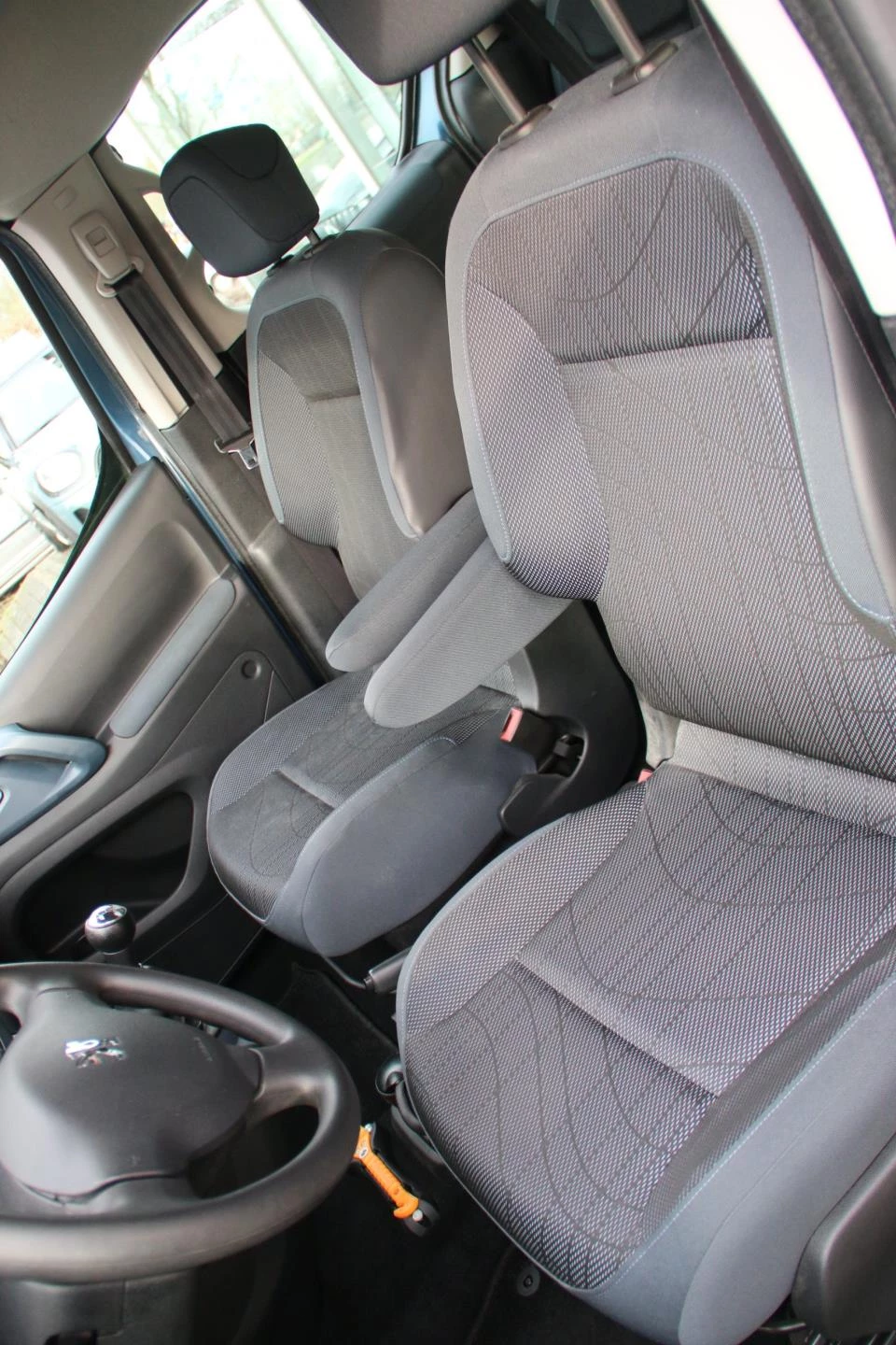 Hoofdafbeelding Peugeot Partner