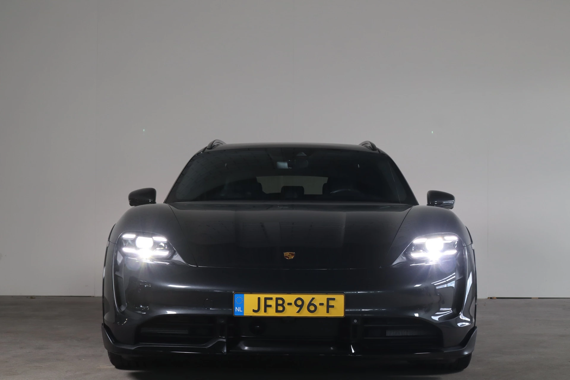 Hoofdafbeelding Porsche Taycan