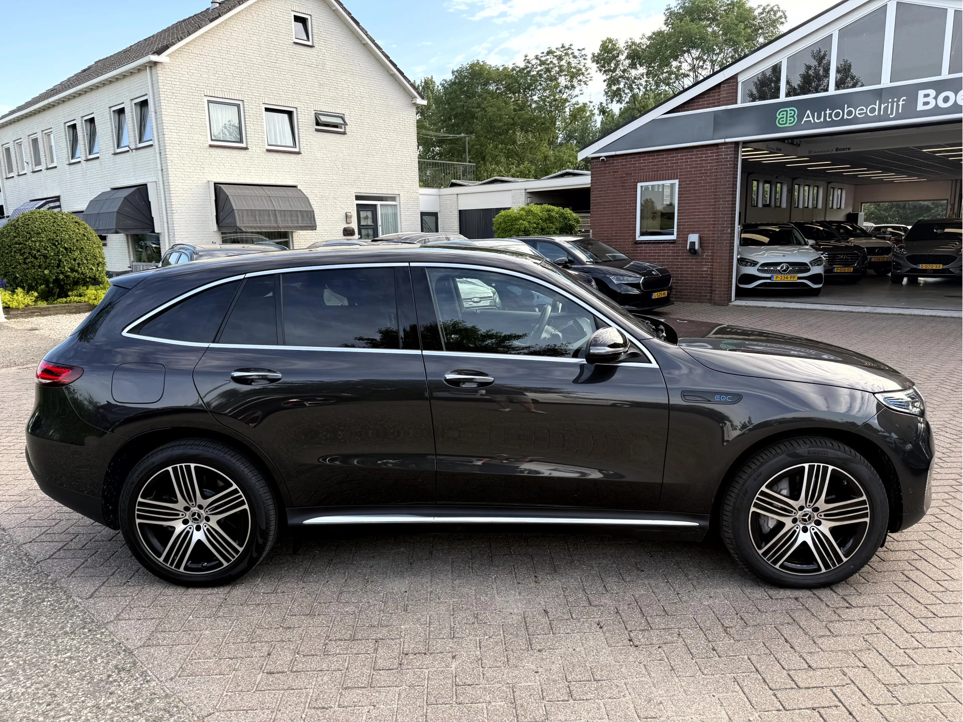 Hoofdafbeelding Mercedes-Benz EQC