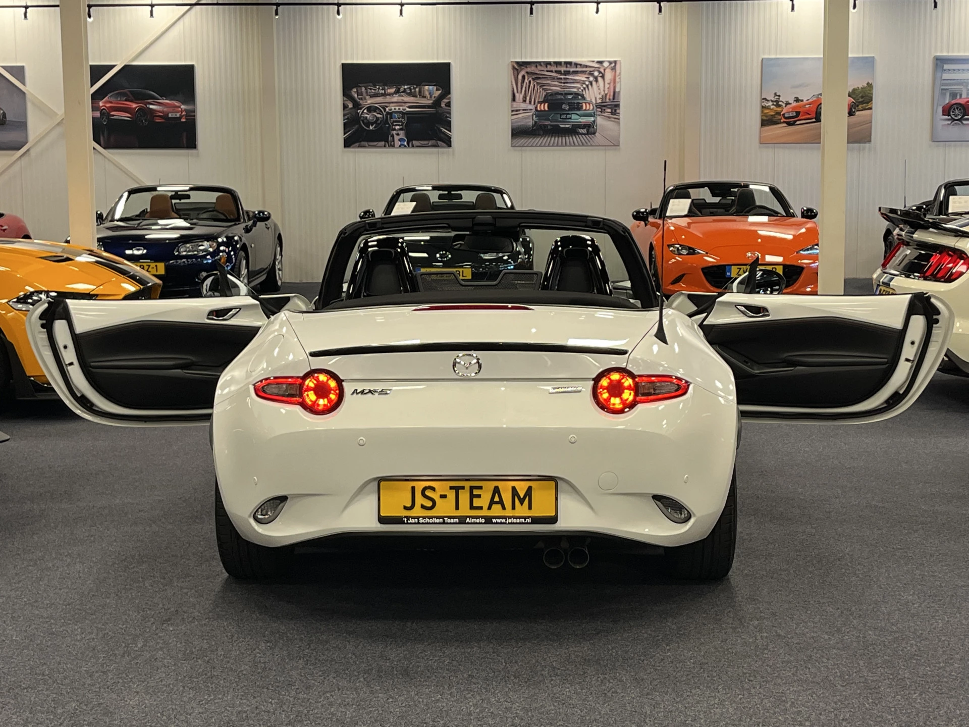 Hoofdafbeelding Mazda MX-5