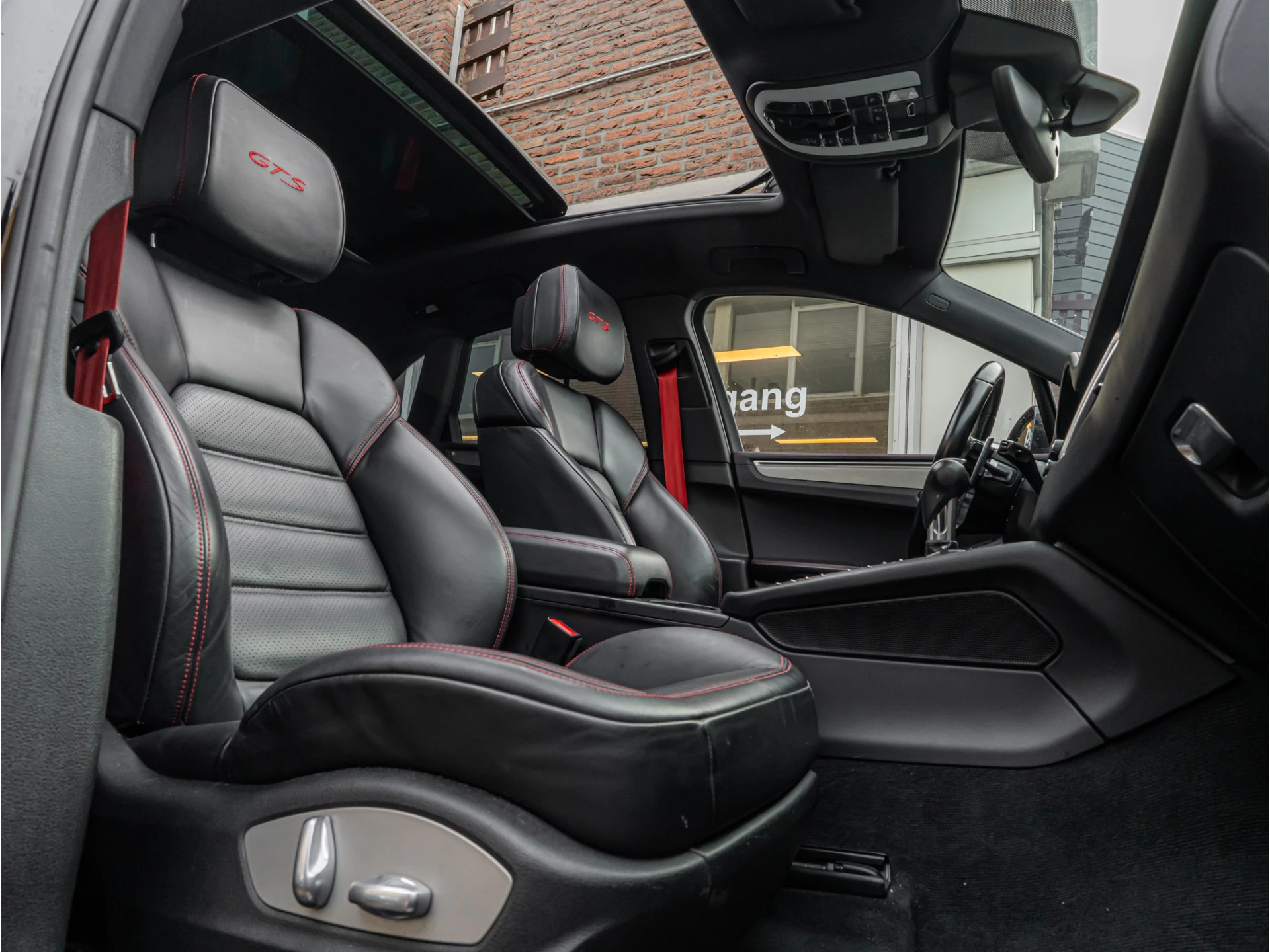 Hoofdafbeelding Porsche Macan