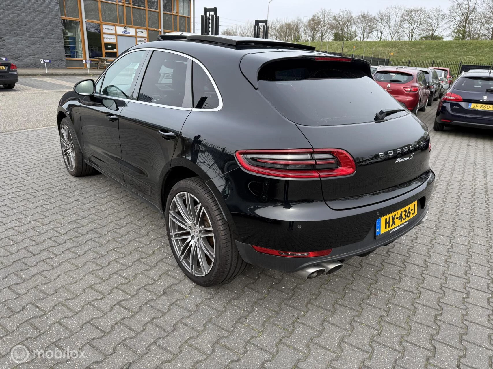 Hoofdafbeelding Porsche Macan
