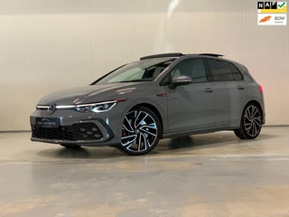 Hoofdafbeelding Volkswagen Golf Volkswagen Golf 2.0 TSI GTI | PANO | HARMAN KARDON | CAMERA | DODEHOEK