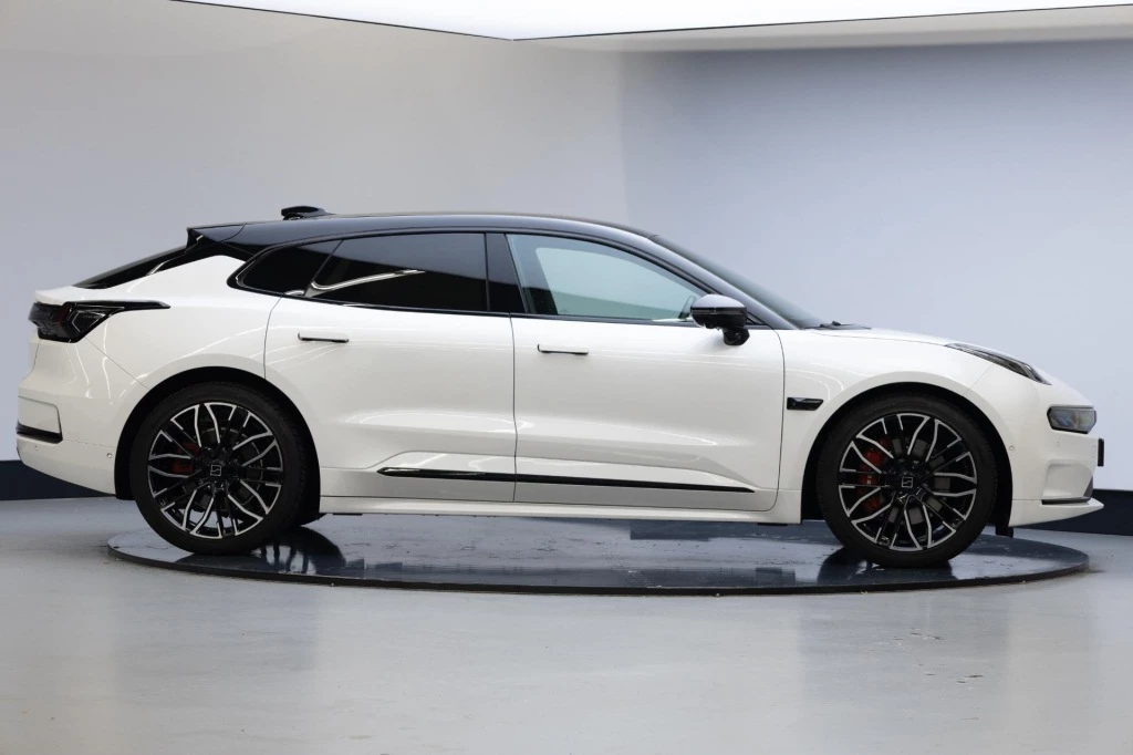 Hoofdafbeelding Zeekr 001