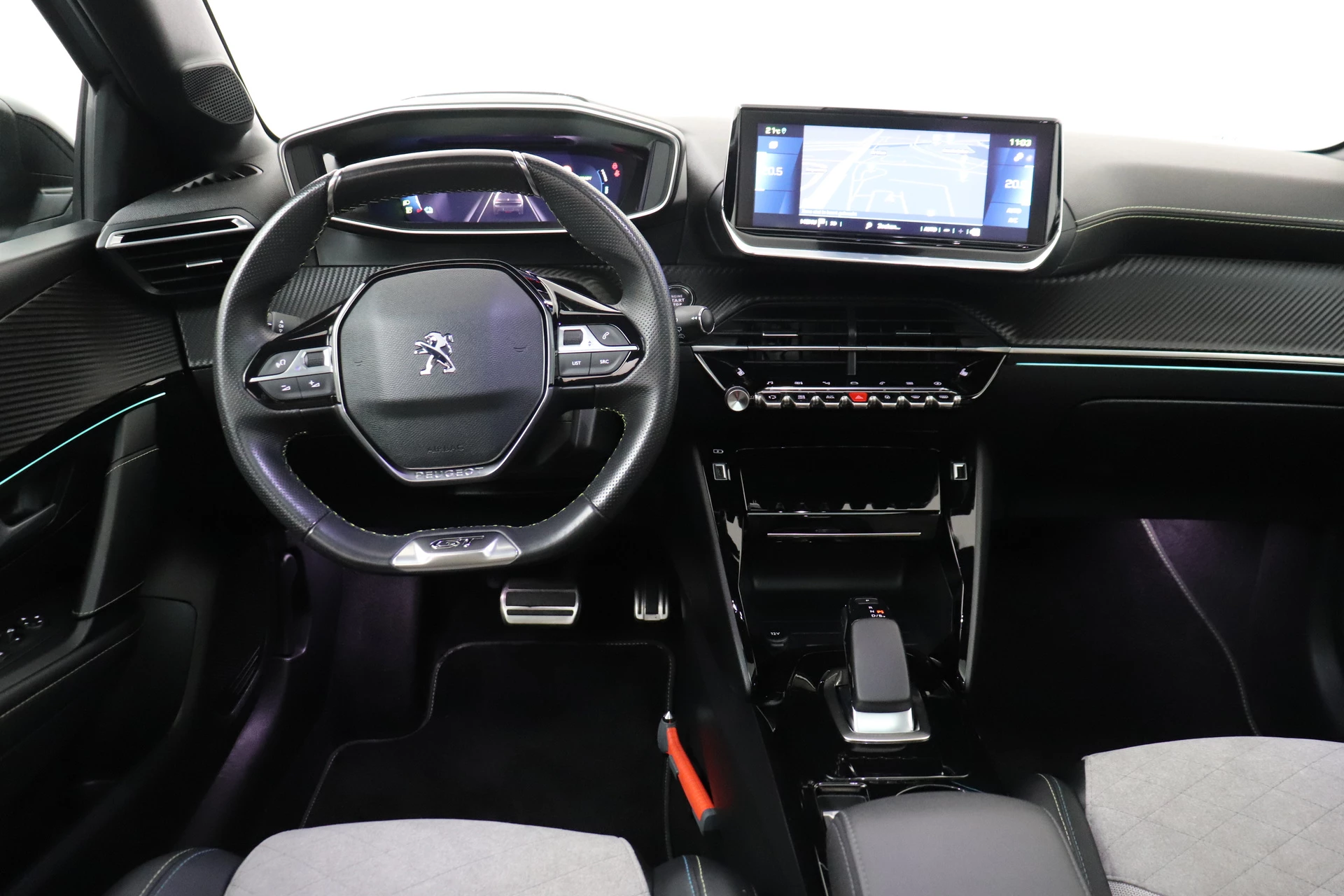 Hoofdafbeelding Peugeot e-208