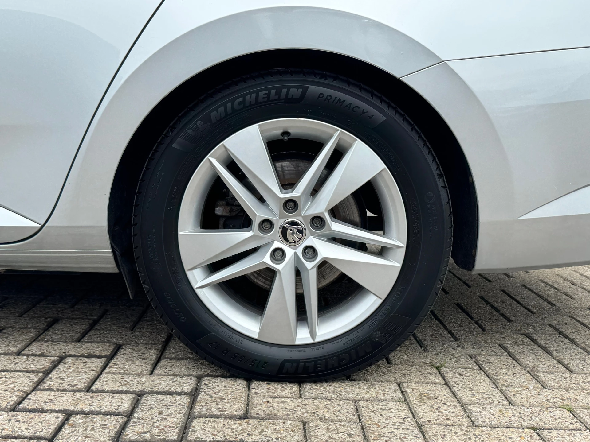 Hoofdafbeelding Škoda Superb
