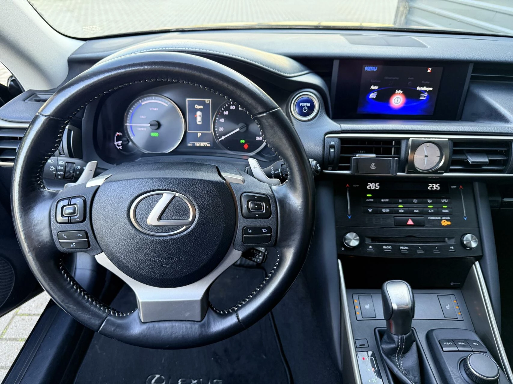Hoofdafbeelding Lexus IS