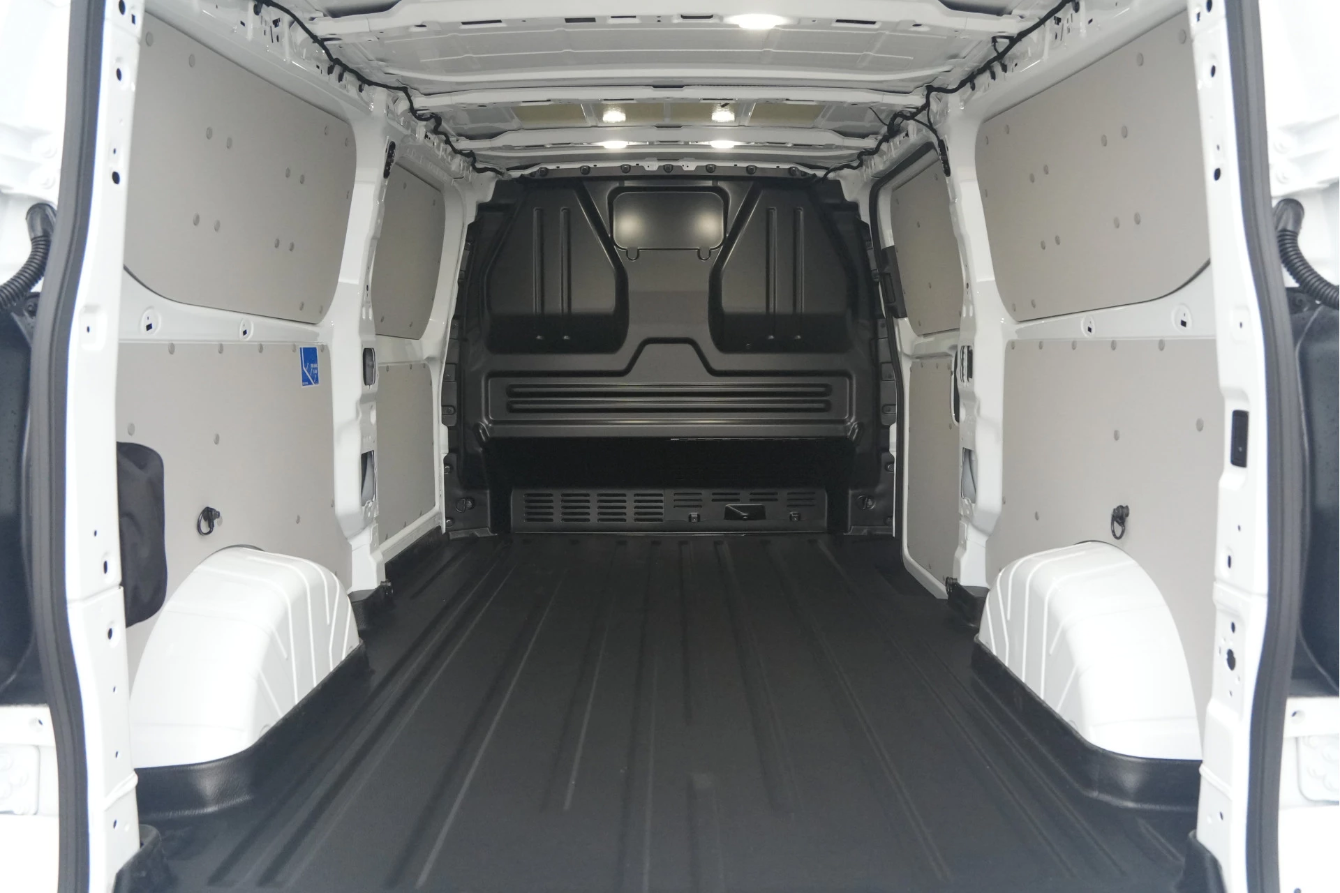 Hoofdafbeelding Ford E-Transit Custom