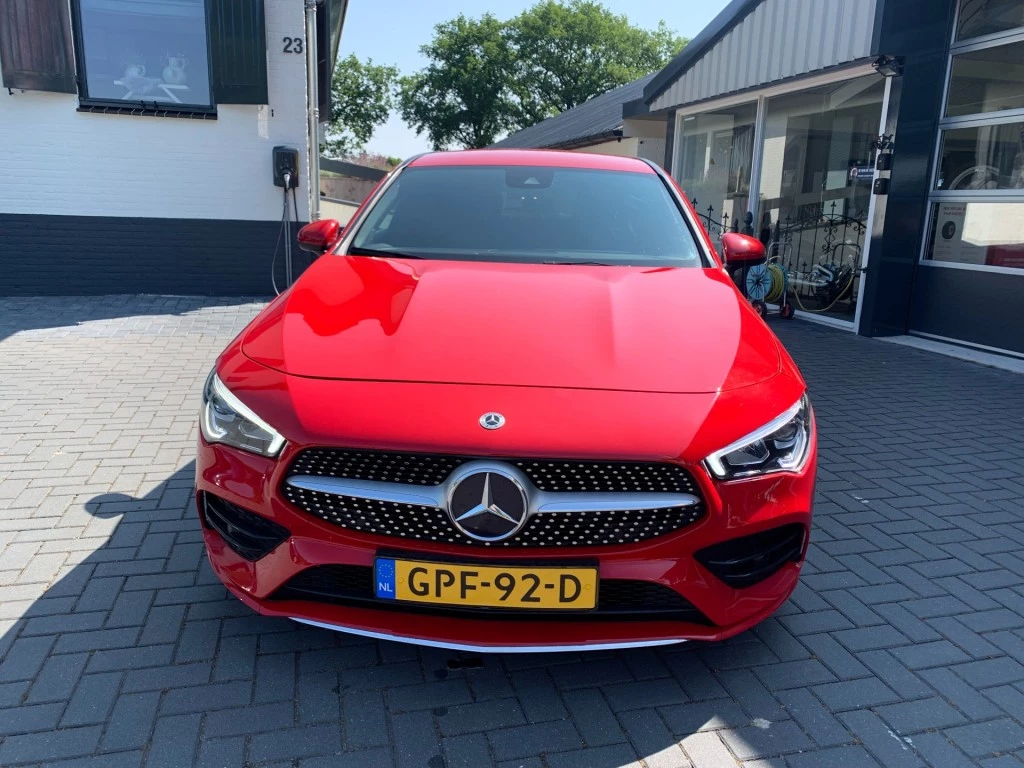 Hoofdafbeelding Mercedes-Benz CLA