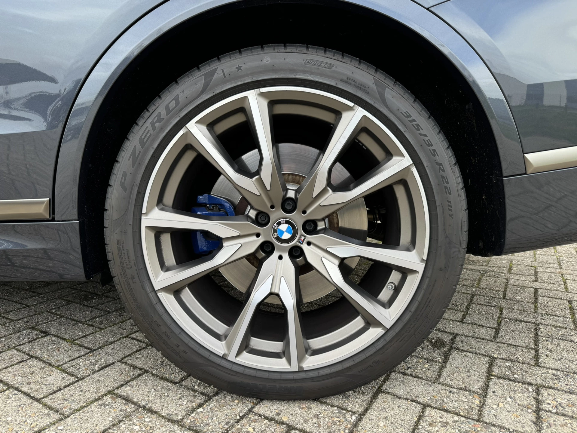 Hoofdafbeelding BMW X7