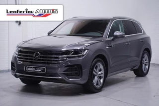 Hoofdafbeelding Volkswagen Touareg Volkswagen Touareg 3.0 TDI 232 pk R-Line Grijs Kenteken 2-Zits Navi Camera, Leder Zwart, Luchtvering, Adapt. Cruise, Trekhaak 3500 kg