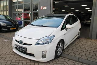 Hoofdafbeelding Toyota Prius Toyota Prius 1.8 Comfort|CAM|STOELVERW|SCHUIFDAK|CRUISE|HUD