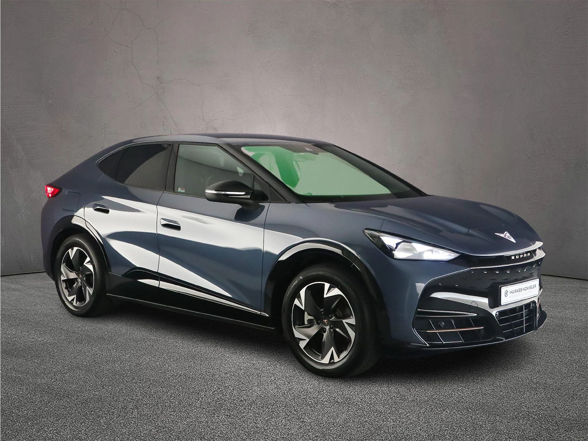 Hoofdafbeelding CUPRA Tavascan