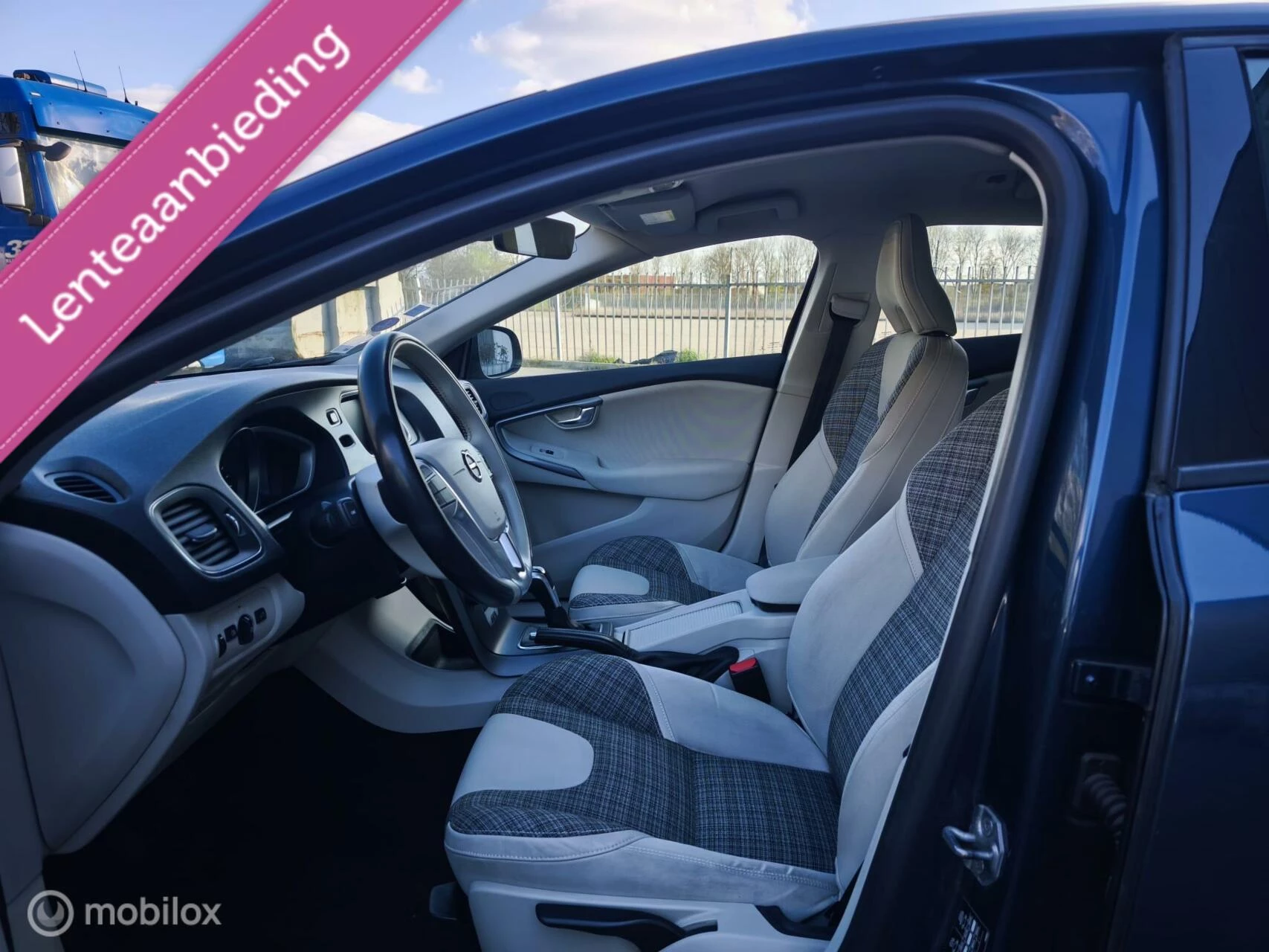Hoofdafbeelding Volvo V40