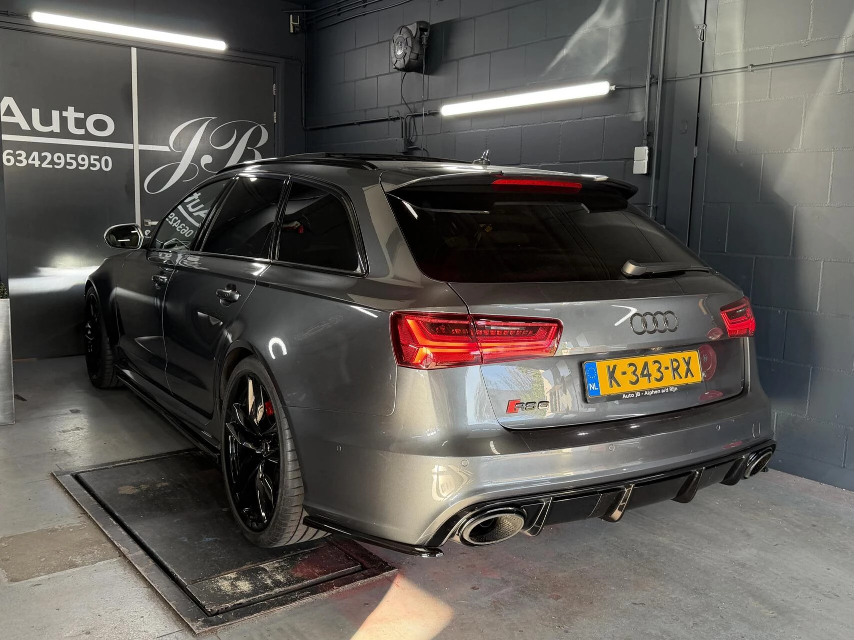 Hoofdafbeelding Audi RS6