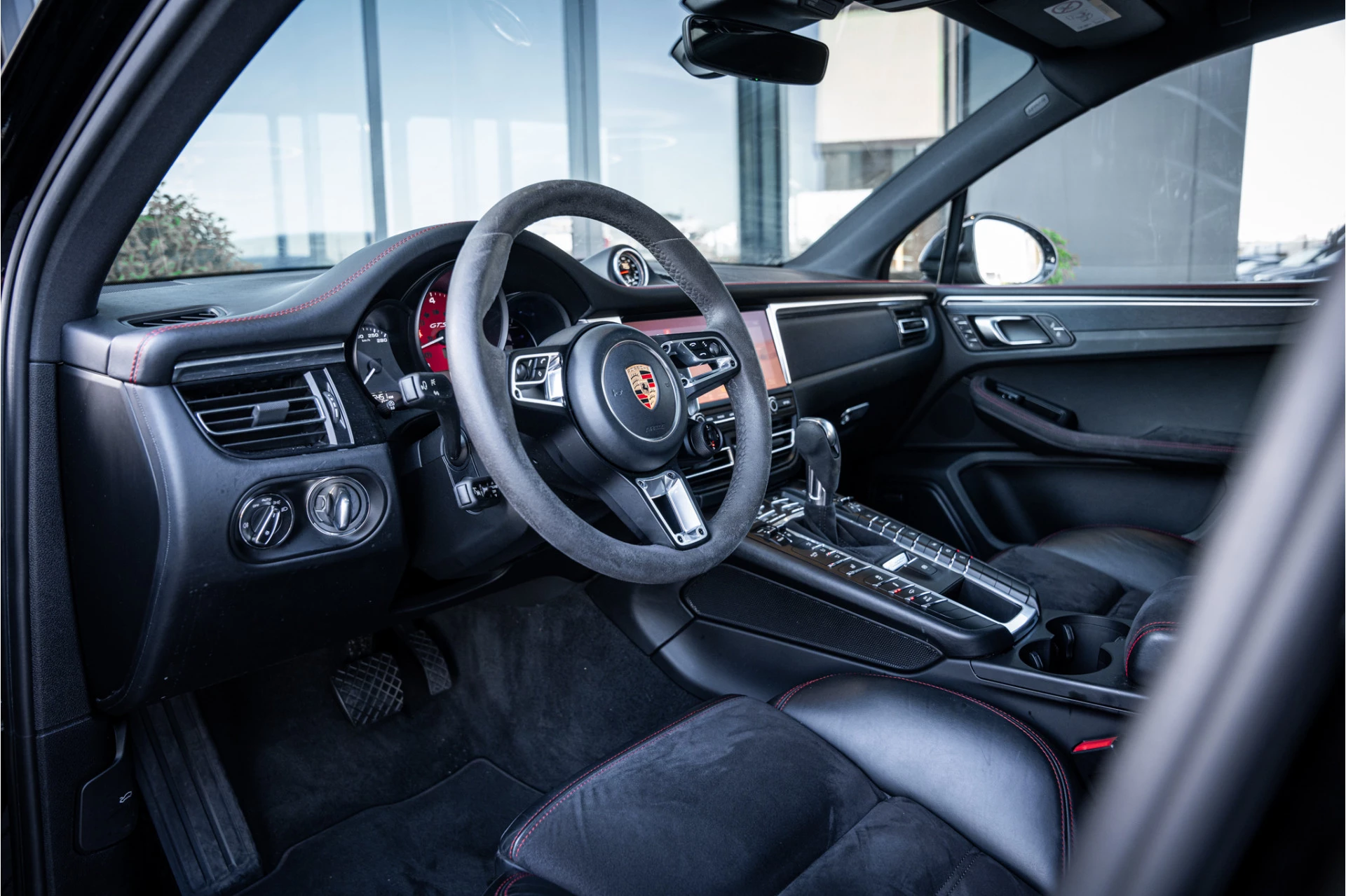 Hoofdafbeelding Porsche Macan