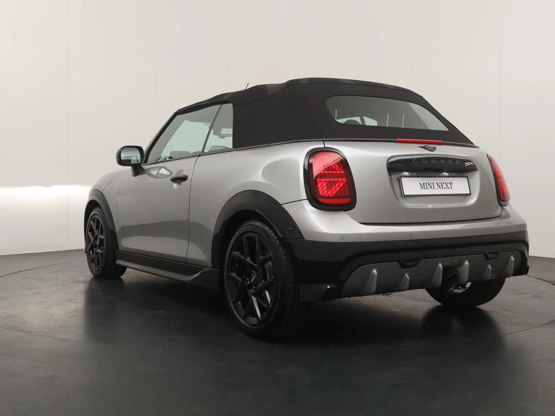 Hoofdafbeelding MINI Cabrio