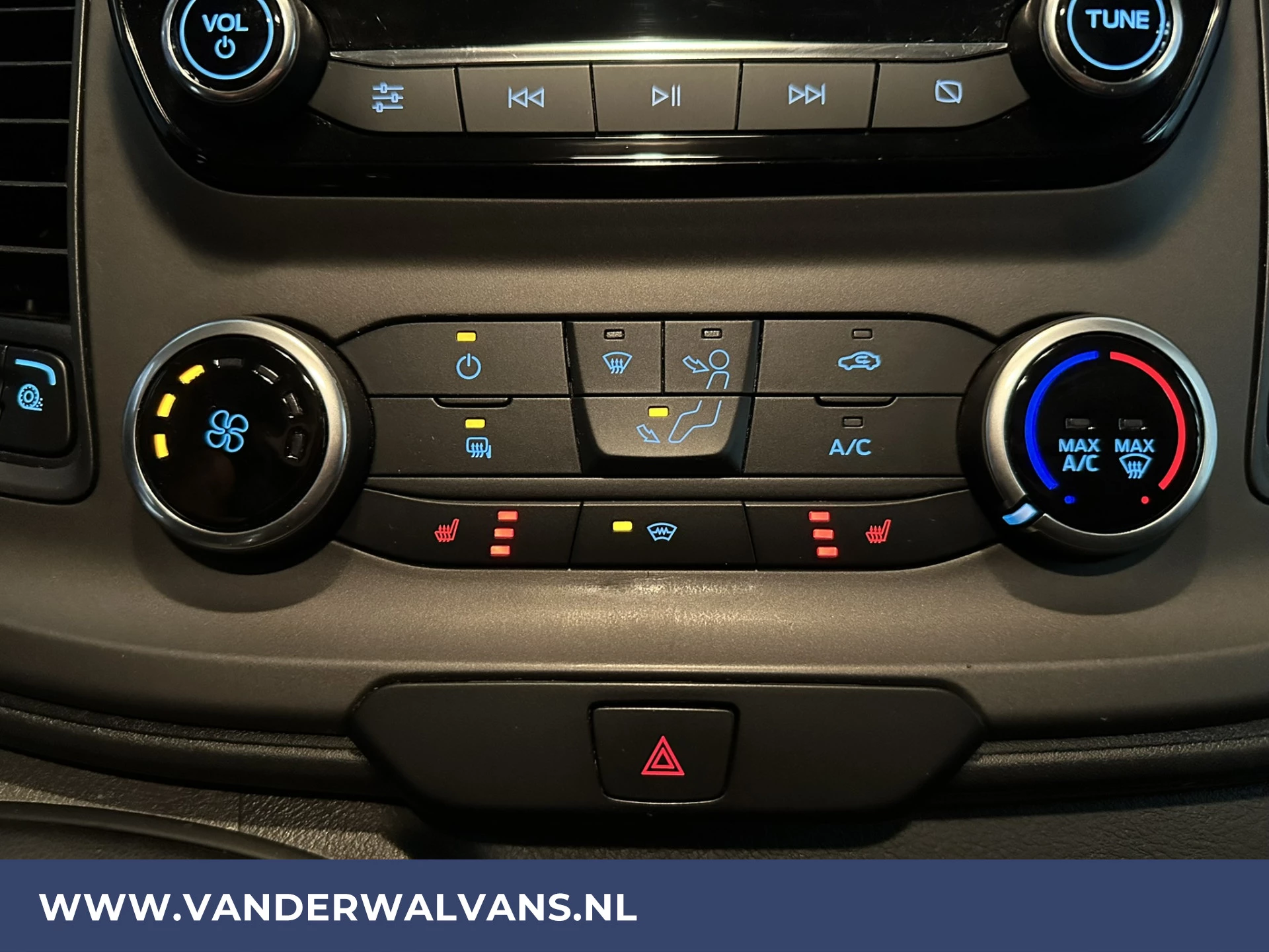 Hoofdafbeelding Ford Transit Custom
