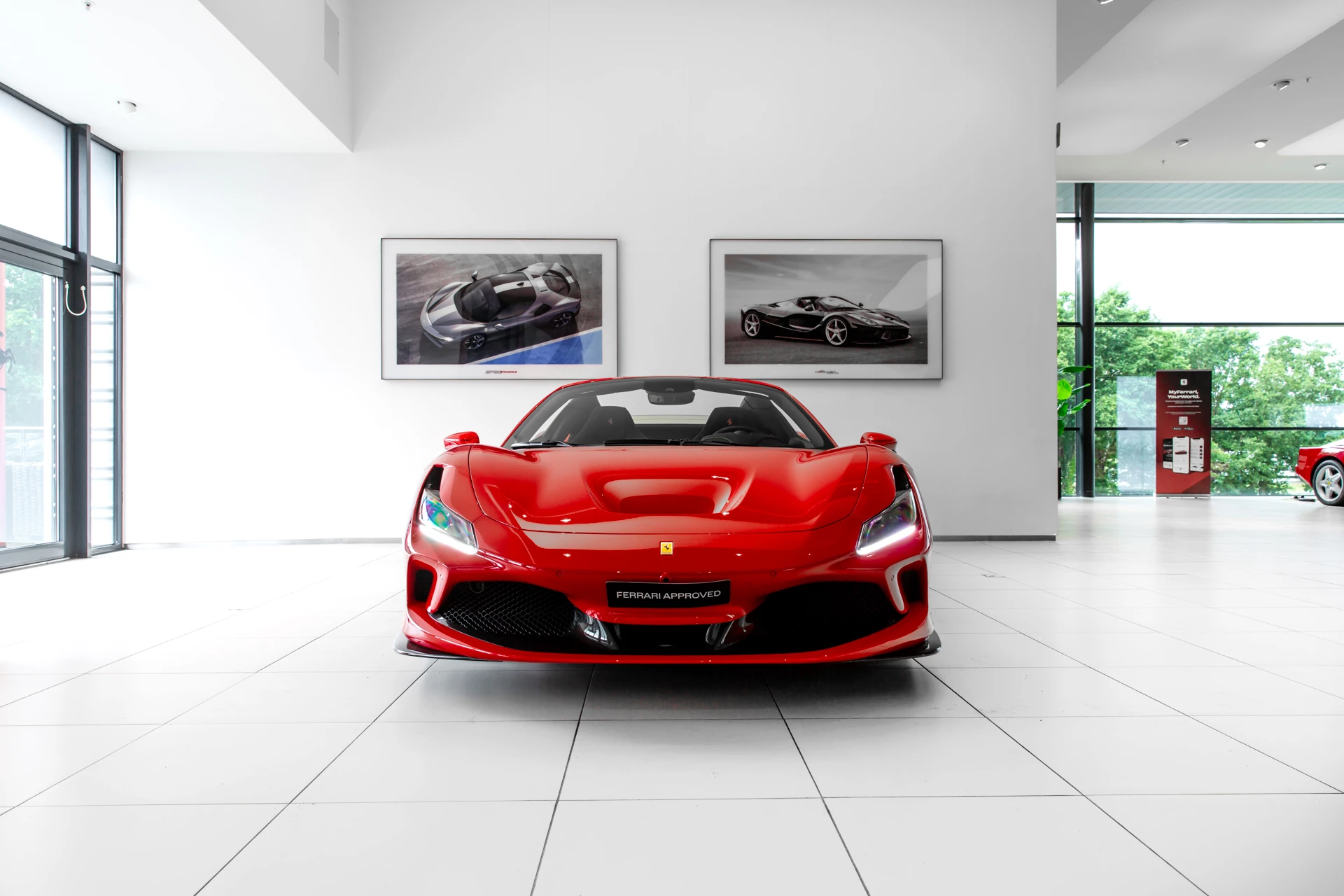 Hoofdafbeelding Ferrari F8 Spider