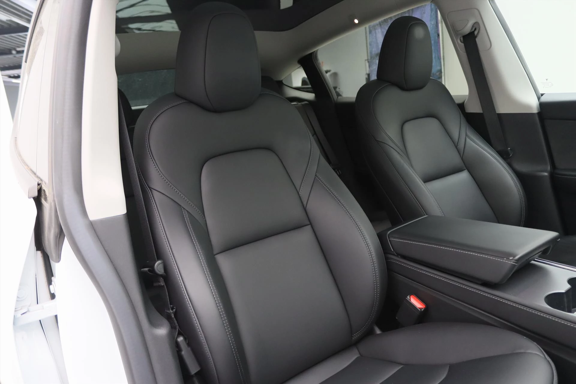 Hoofdafbeelding Tesla Model Y