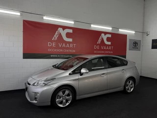 Hoofdafbeelding Toyota Prius Toyota Prius 1.8 Aspiration - HYBRIDE/CLIMA/PDC/HUD/NAP